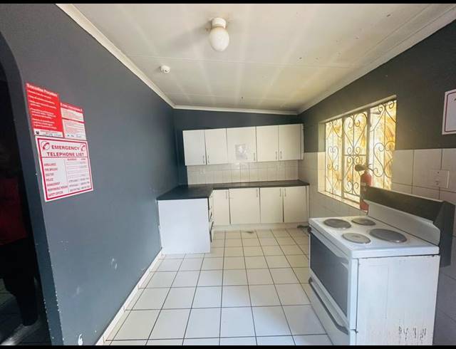 12 BEDROOM HOUSE FOR SALE IN WESTDENE